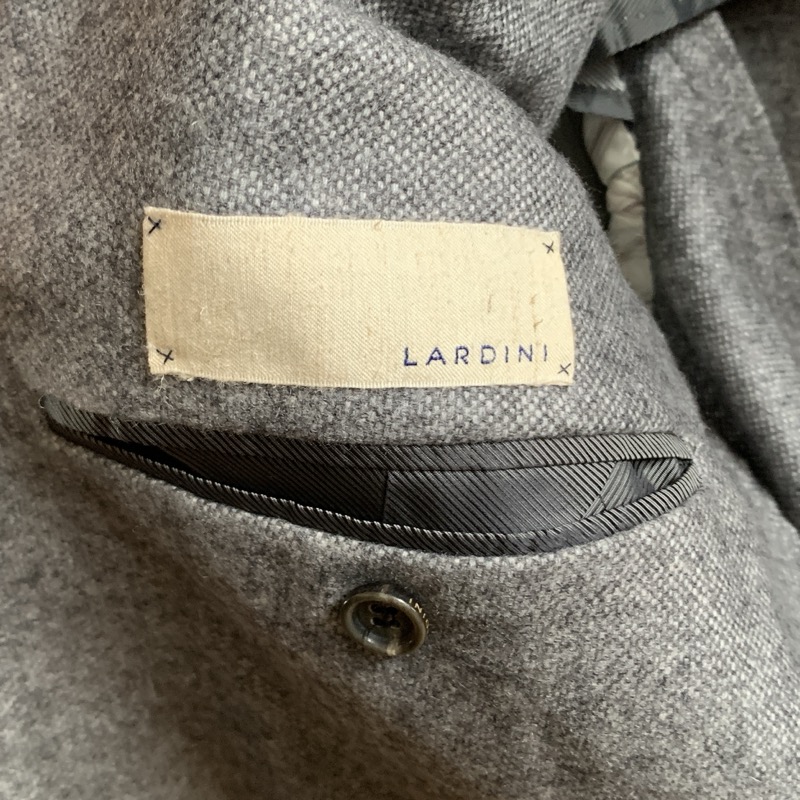 LARDINI（ラルディーニ）のsartoriaライン 2B テーラードジャケット カシミア100％