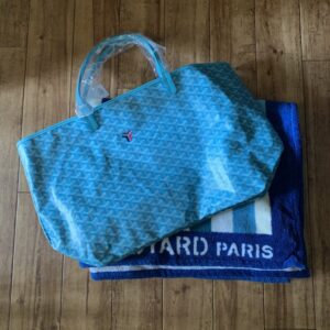 GOYARD（ゴヤール） SAINTLOUIS サンルイGM トートバッグ ターコイズ ＆ビーチタオルを買取りしました！